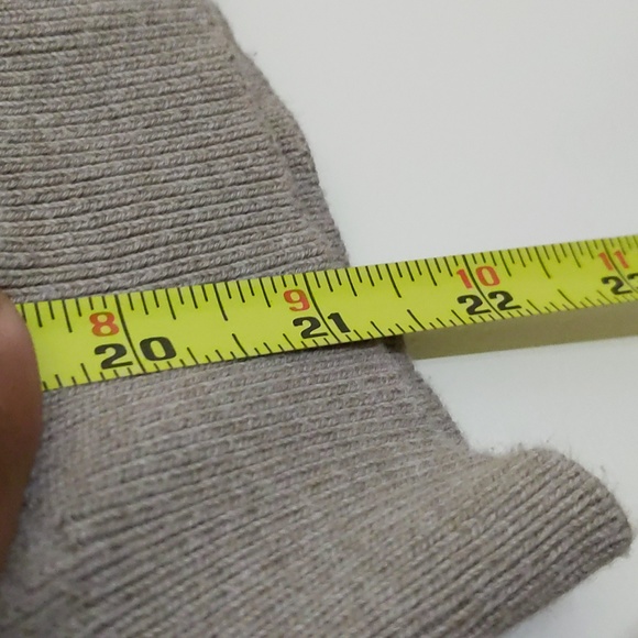 Zara| Tan Short Sleeve V-Neck Sweater Cotton Nylon Blend - Picture 8 of 9